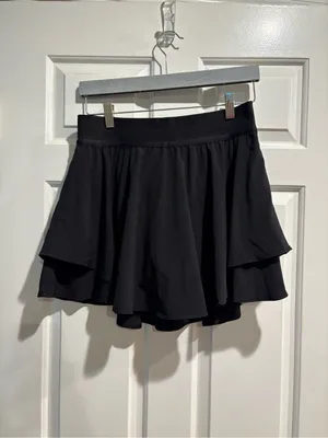 Lululemon Court Rival High Rise Skirt skort sz 8 black tennis thumbnail 2