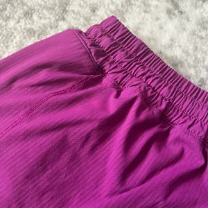 Lululemon Hotty Hot Short II *2.5" thumbnail 8