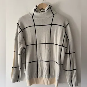 Simplee Black and White‎ Grid Turtleneck Sweater Size M thumbnail 2