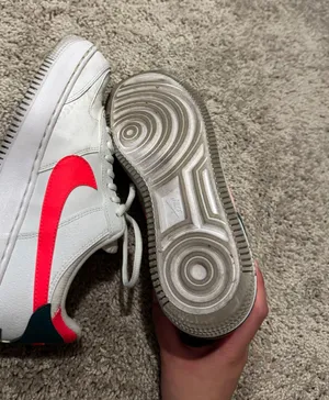 Nike Air Force 1 thumbnail 3