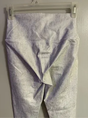 ALO Yoga White Silver High-Rise Leggings Size Small thumbnail 4