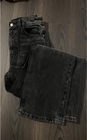ZARA Jeans High-Rise thumbnail 2