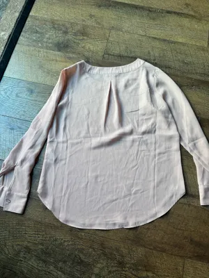 Banana Republic. Blush Pink Long Sleeve Petite Blouse XSP thumbnail 6