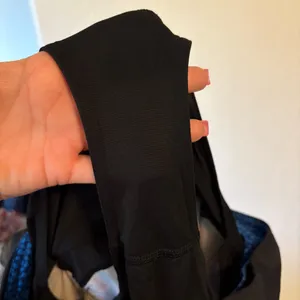 Lululemon Run Times Short (4"). Sz 8 Preloved excellent. Dandy Digie Multi thumbnail 5