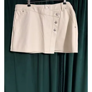 Free People Faux Leather Mini skirt Size 31 thumbnail 3