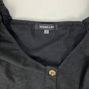 Sugarlips Mirabelle Puff Sleeve Top Black Linen Button Front V-Neck‎ Size Medium thumbnail 3