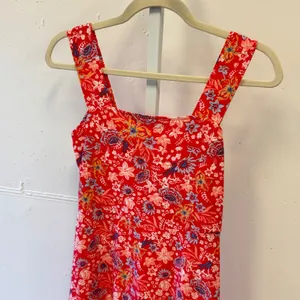 SO Red Floral Square Neck Mini Dress XS Sleeveless Fit & Flare Summer Boho Soft thumbnail 3