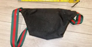 Black Crossbody Bag Purse with minor stains & broken zipper thumbnail 4