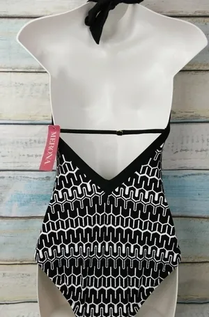 MERONA Strappy‎ Pique Halter Medium One Piece Bikin thumbnail 4