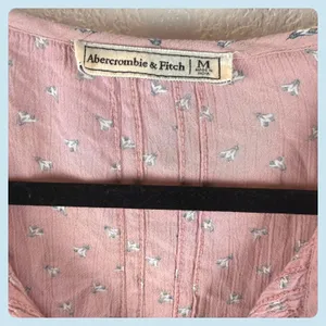 Y2K Abercrombie Fitch Boho Pink Floral Peasant Top Coquette Cottagecore‎ thumbnail 2