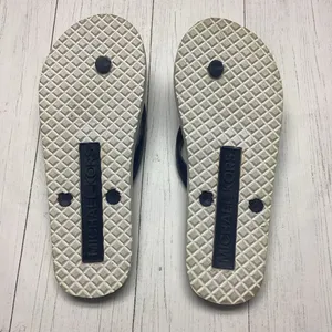 Michael Kors Navy And White Flip Flops Sandals Size 8 thumbnail 6