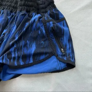 Lululemon Tracker nightsky 4” Shorts 6 blue black thumbnail 6