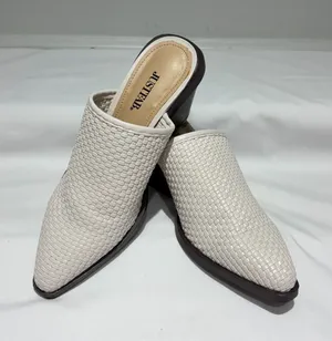 NEW JustFab Woven Heeled Mules SIze 7 thumbnail 1