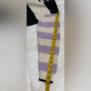 American Eagle Outfitters Black and Cream Lilac Knit Cropped Sweater thumbnail 6