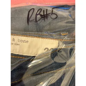 Rag & Bone High Rise Ankle Skinny Jeans Dark Wash Raw Step Hem Size 26‎ Modern thumbnail 12