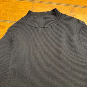 BAILEY‎ 44 Black Ribbed Mock Neck Elbow Sleeve Knit Top Womens Size S thumbnail 2