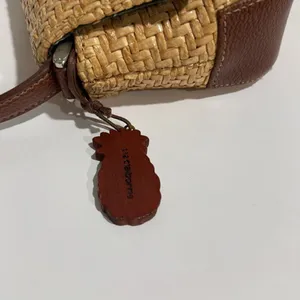 Liz claiborne wicker shoulder purse EUC thumbnail 5