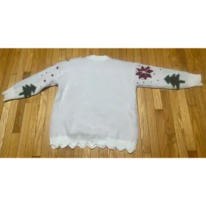 Christmas Sweater Women 2x Tag Removed But Only Worn Twice. Warm Cute Cozy. Plus thumbnail 2