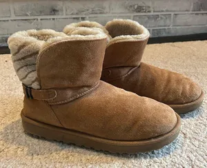Ugg Australia Adria mini short ankle boots women size 10 thumbnail 4