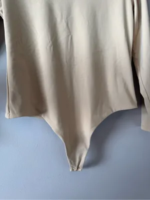 Nuuds Nude Scoop Neck Long Sleeve Nylon Spandex Thong Snap Bodysuit Size XL thumbnail 5