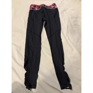 Lululemon Speed Tight Cozy Athleisure Athletic Floral Trim Detail‎ Leggings 8 thumbnail 7