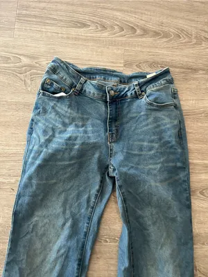 Daze Flare Jeans Womens Medium Blue Wash Low Rise Stretch Denim Y2K Raw Hem thumbnail 4