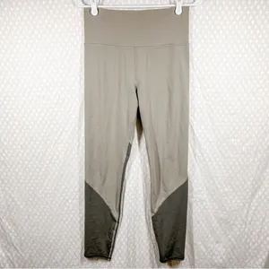 Vuori‎ Tan Grey Studio Color Block High Rise Leggings thumbnail 2