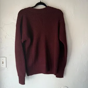Victoria Beckham Knit Cardigan Sweater Burgundy Button Front V Neck Size 2 Large thumbnail 4