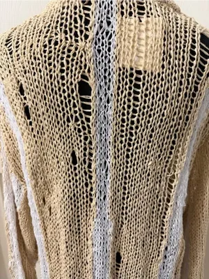 Zara Beige & White Distressed Crew neck Sweater(Size Small) thumbnail 8