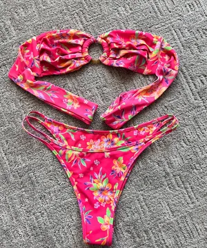 Kulani Kinis Bikini Set thumbnail 1