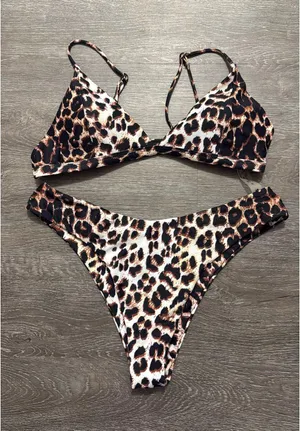 SHEIN leopard bikini thumbnail 1