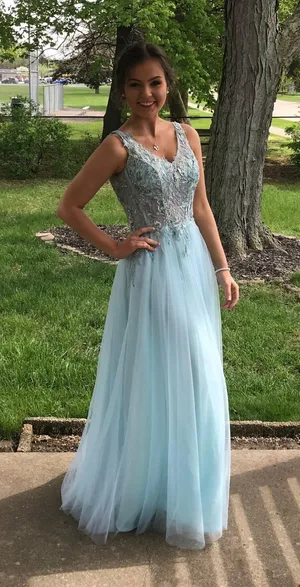 Blue Prom Dress Size 2 thumbnail 1