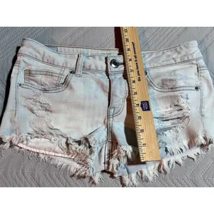 American‎ Eagle super extra jean shorts size 6 women's thumbnail 2