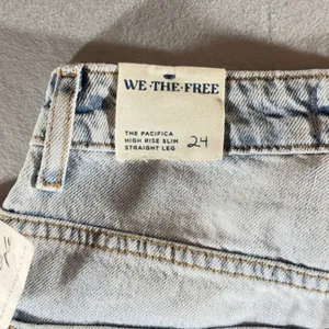 298 |‎ NWT Free People We The Free Pacifica Jeans 24 High Rise Slim Straight thumbnail 6