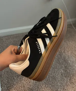 Gazelle Adidas Bold Sneakers thumbnail 1