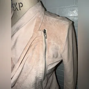 Blank NYC Soft Pink Vegan Leather/Suede Asymmetrical Zip Drape Moto Jacket thumbnail 9