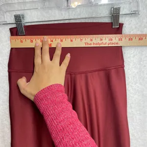 ALO High Waist Airbrush Leggings XS Extra Small Red Burgundy Athleisure Pants thumbnail 3