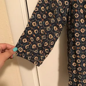 Lucky Brand Blue Floral Peasant Blouse thumbnail 2