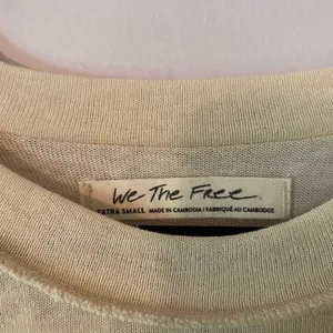 We The Free Cream Knit Short Sleeve Loungewear Top Oversized Women's size XS thumbnail 2