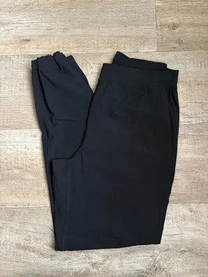 NWOT Lululemon Adapted State High-Rise Jogger Short 28” Sz 6 thumbnail 6