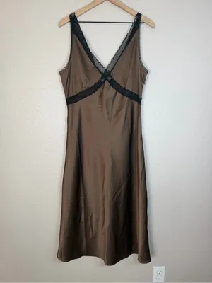 House Of Harlow 1960 Brown Satin Maxi Dress With Black Lace Trim size Large $198 thumbnail 4