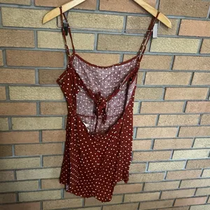 NWT LA Hearts Pacsun Rusty Orange Polka Dot Romper With Tie Back Size Small thumbnail 4
