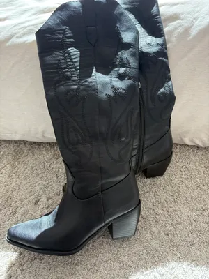 Amazon Black Pointed Toe Knee High Cowboy Boots thumbnail 6