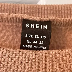 SHEIN Great Waves Khaki Graphic Printed Oversized Fleece Sweatshirt thumbnail 7