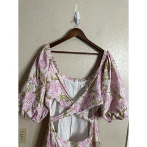 Amalie the Label Linen Blend Floral Puff Sleeve Crossover Cutout Mini Dress 16 thumbnail 4