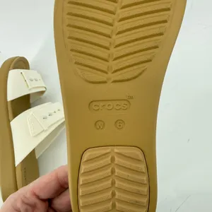 Crocs Brooklyn Buckle Low Wedge Sandal White Tan Women 6 Slip On Flip Flop New thumbnail 9