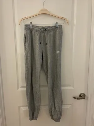 Nike Womens Grey Sweatpants thumbnail 2
