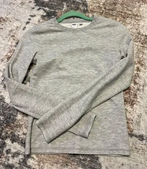 Aritzia TNA Long Sleeve thumbnail 1
