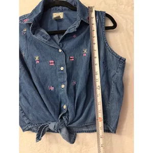 Wrangler Women Vintage Sleeveless Denim Butterfly Embroidered Tie Front Top‎ L thumbnail 6