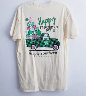 Simply Southern Bulldog Shamrock St.Paddys Day Short Sleeve T-Shirt thumbnail 1